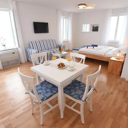 Apartament Puntamika Laterna Zadar
