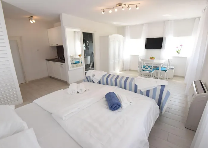 Puntamika Laterna Apartamento Zadar